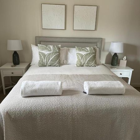 Chew View Luxury Apartment Кейншем Екстер'єр фото