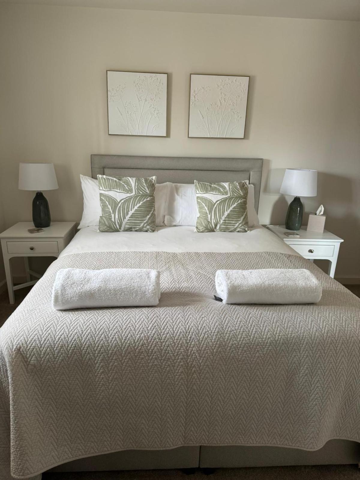 Chew View Luxury Apartment Кейншем Екстер'єр фото